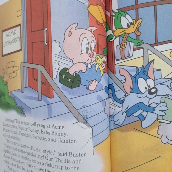 5/$10 2 Vintage Kids Books Tiny Toon Adventures Lost in the Fun House - Picture 6 of 10